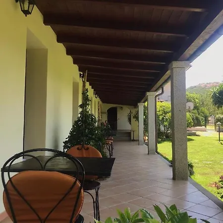 Domo Minnannu Miriu Bed and Breakfast Trudda