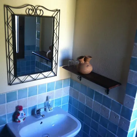 Bed and Breakfast Domo Minnannu Miriu 3*