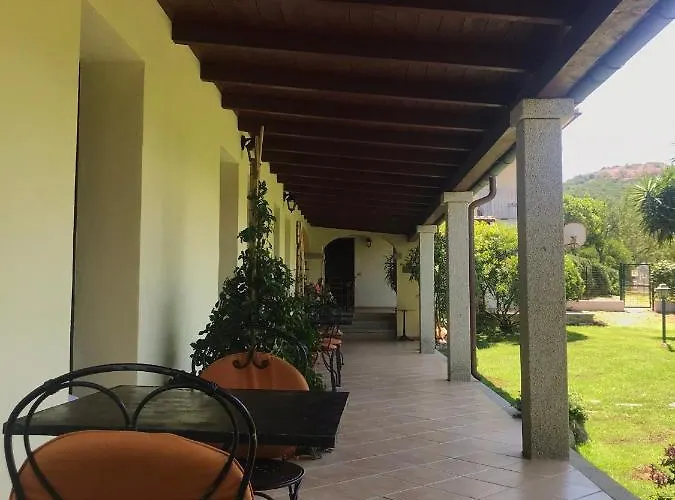 Domo Minnannu Miriu Oda ve Kahvaltı Trudda