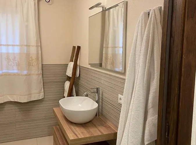 Domo Minnannu Miriu Oda ve Kahvaltı